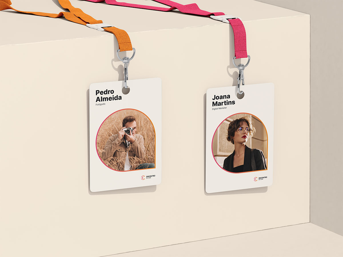 Credencial do Encontro de Comunicação e Design Multimédia, utilizada pelos participantes do evento.
